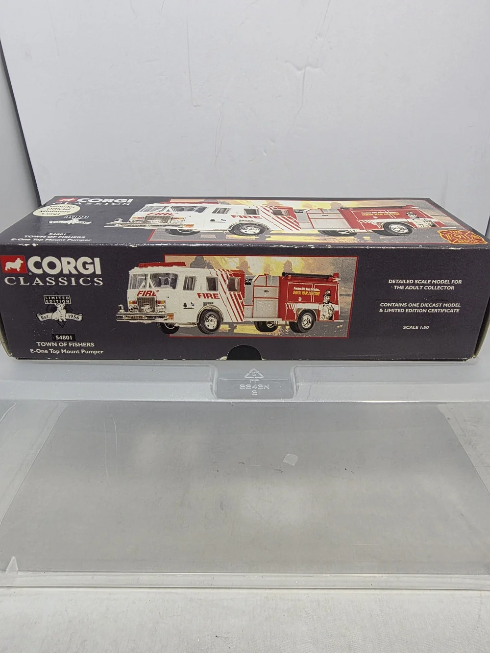 Corgi Classics Town of Fishers E-One Top Mount Pumper 1:50 LE #54801 NIB (UR)